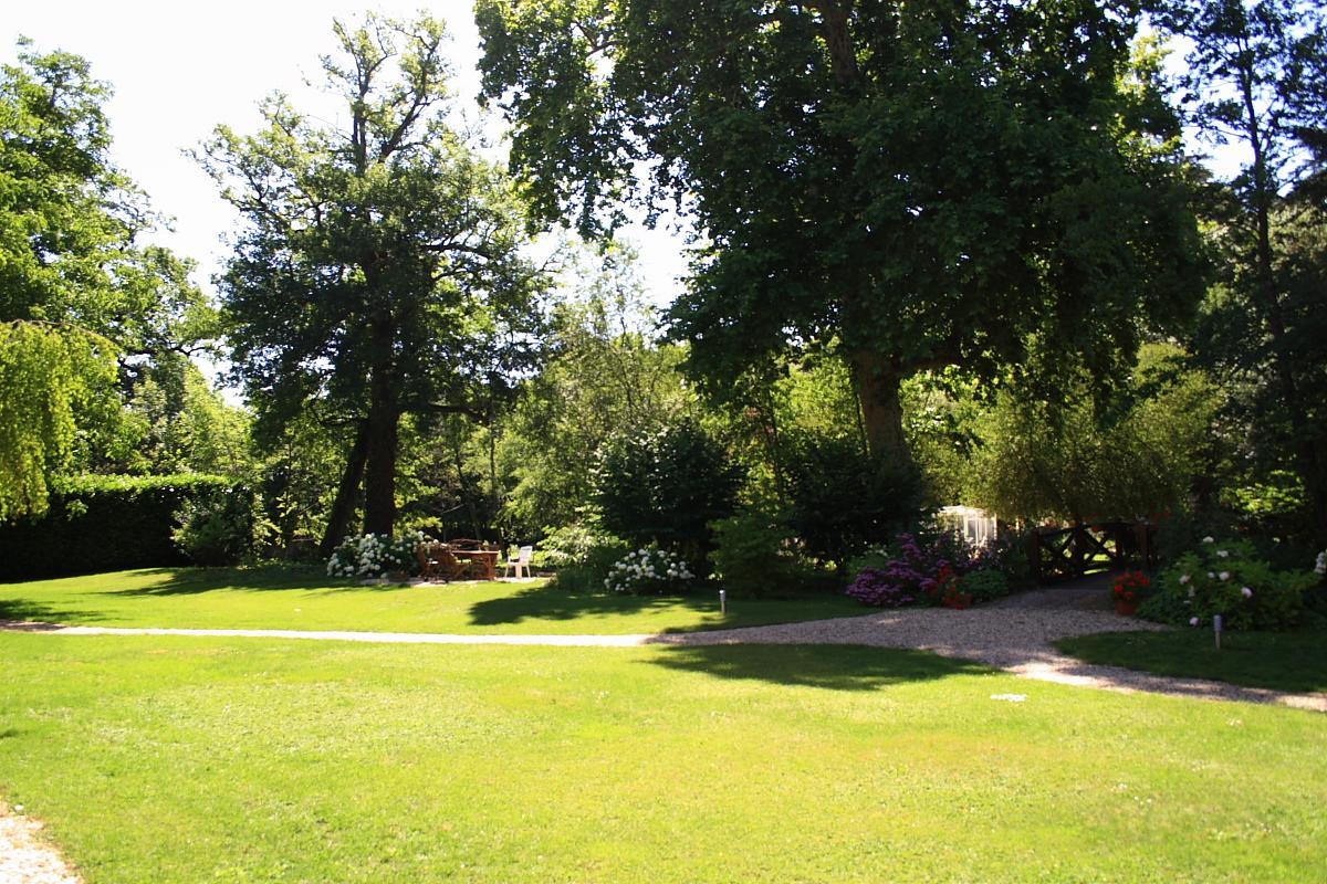Les Jardins D'Ungaro / Manoir La Barriere Bed & Breakfast Le Vigan  ภายนอก รูปภาพ